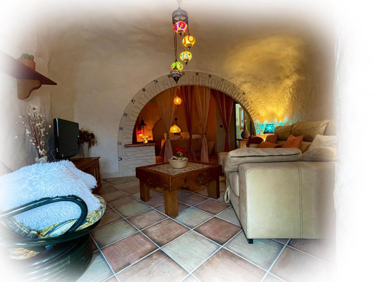 Casas Cueva El Castano Guest House Pampaneira Exterior photo